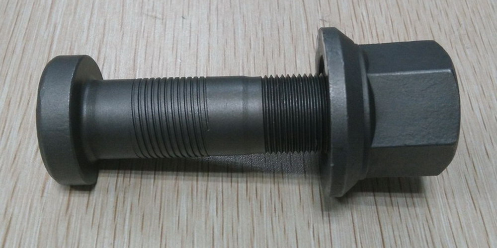 HF DBL WHEEL BOLT M22 OAL 106MM         